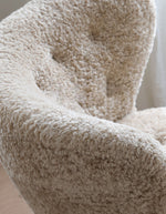 Little Fitz Lounge Chair, Long Hair| DC Concept