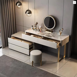 Hastings Corner Dressing Table With Sideboard & Mirror